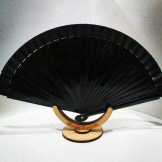 Abanico de Madera con Punta de Tela Negro